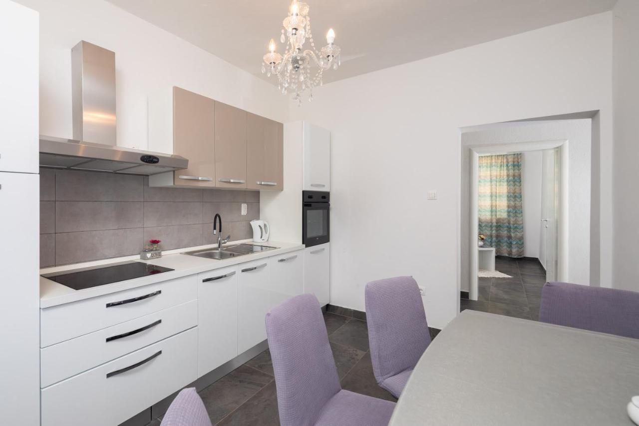 Sky Way Apartments Dugi Rat Εξωτερικό φωτογραφία