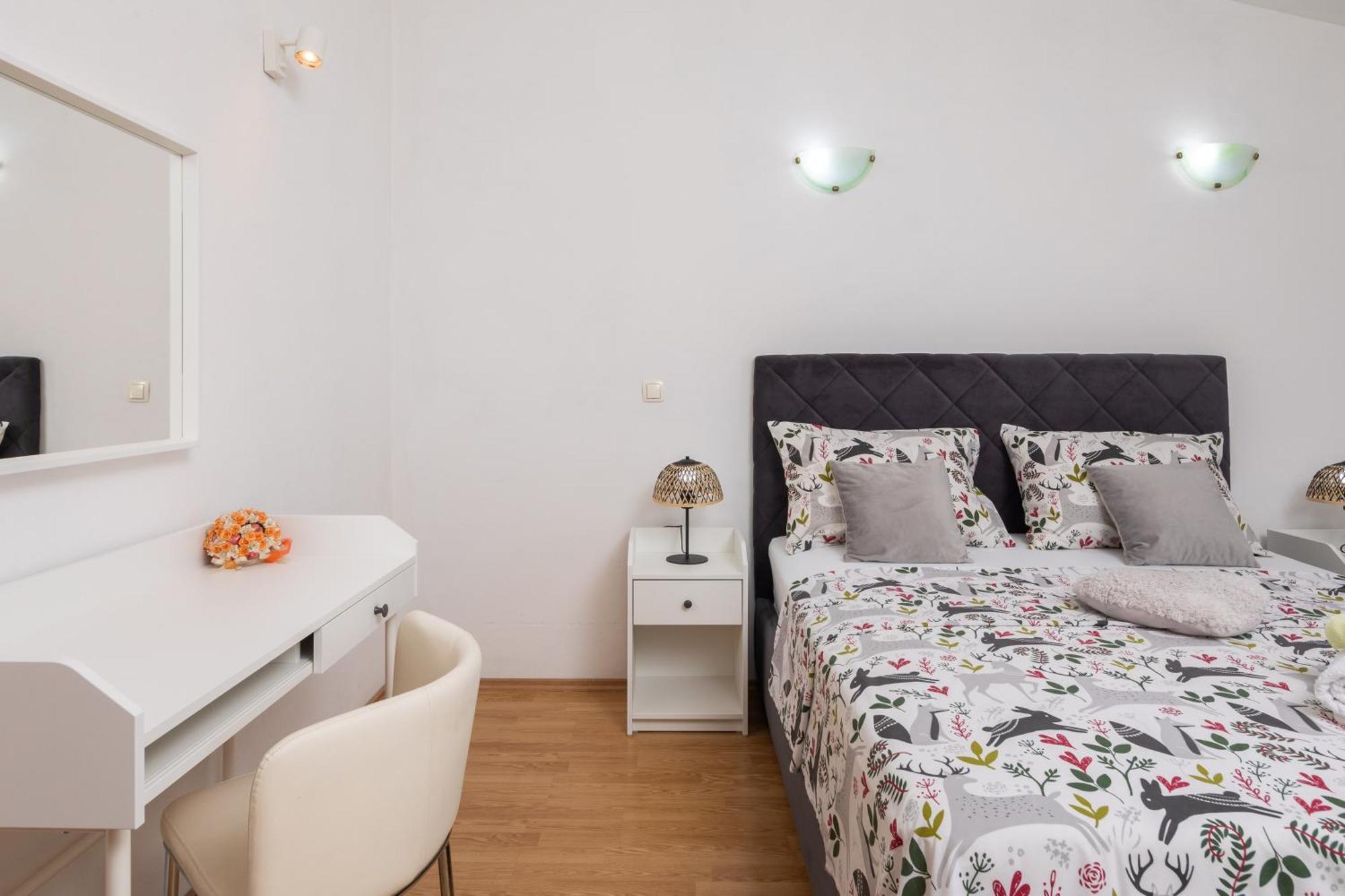 Sky Way Apartments Dugi Rat Εξωτερικό φωτογραφία