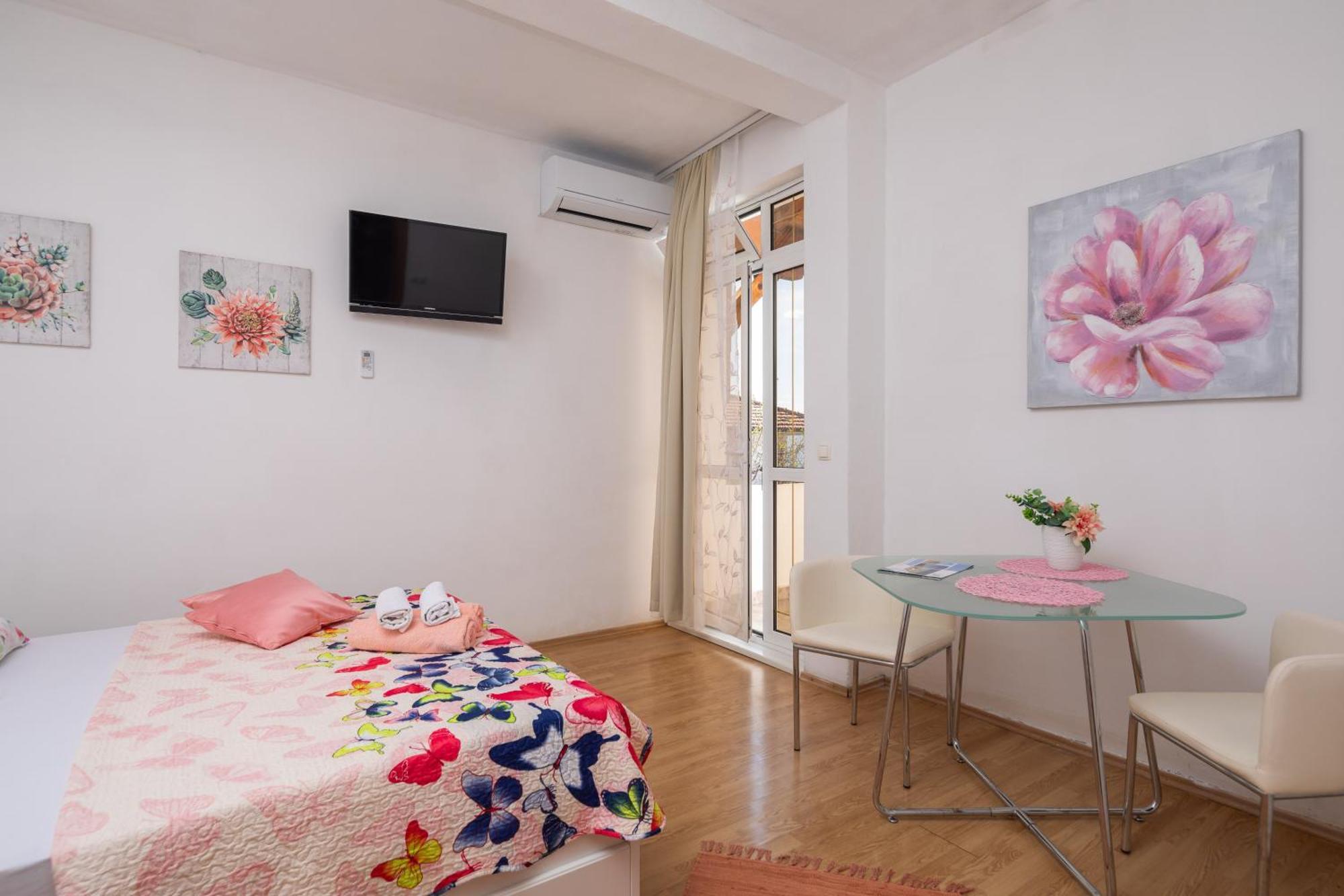 Sky Way Apartments Dugi Rat Εξωτερικό φωτογραφία
