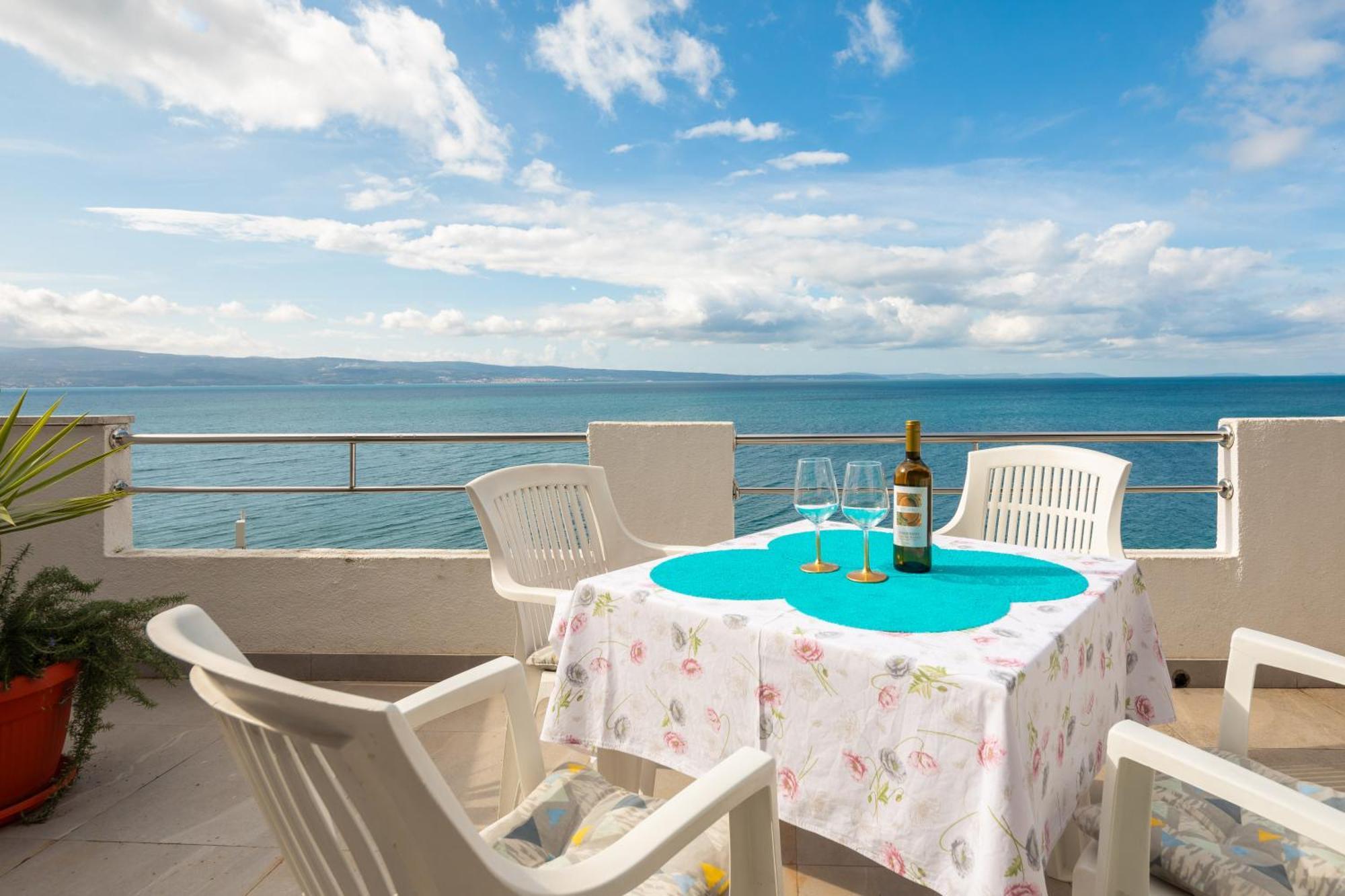 Sky Way Apartments Dugi Rat Εξωτερικό φωτογραφία