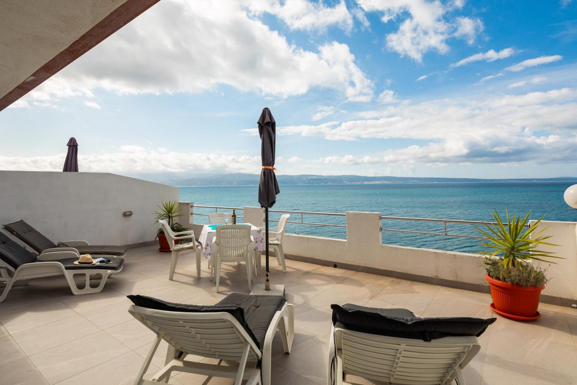 Sky Way Apartments Dugi Rat Εξωτερικό φωτογραφία