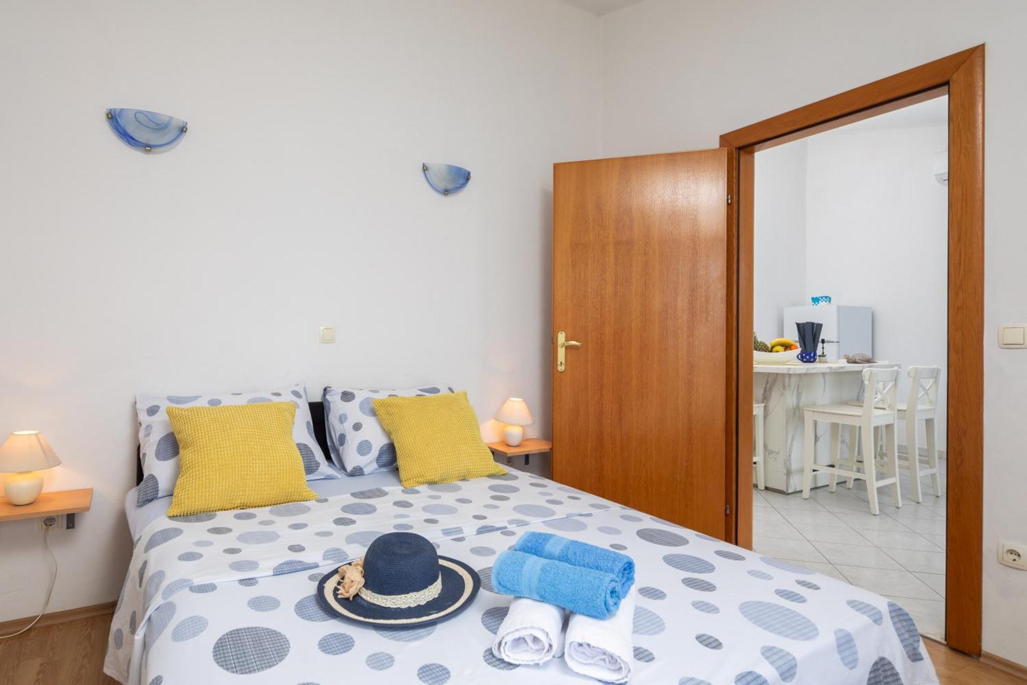 Sky Way Apartments Dugi Rat Εξωτερικό φωτογραφία