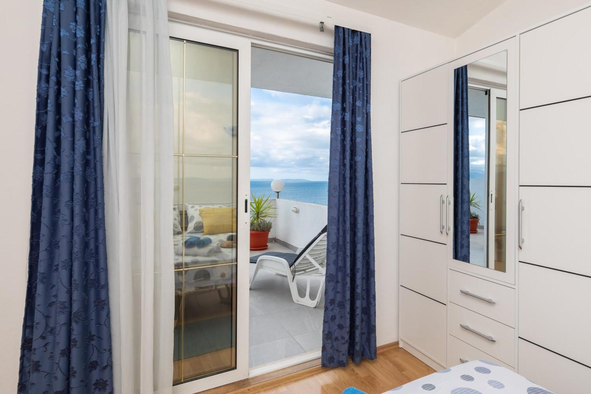 Sky Way Apartments Dugi Rat Εξωτερικό φωτογραφία