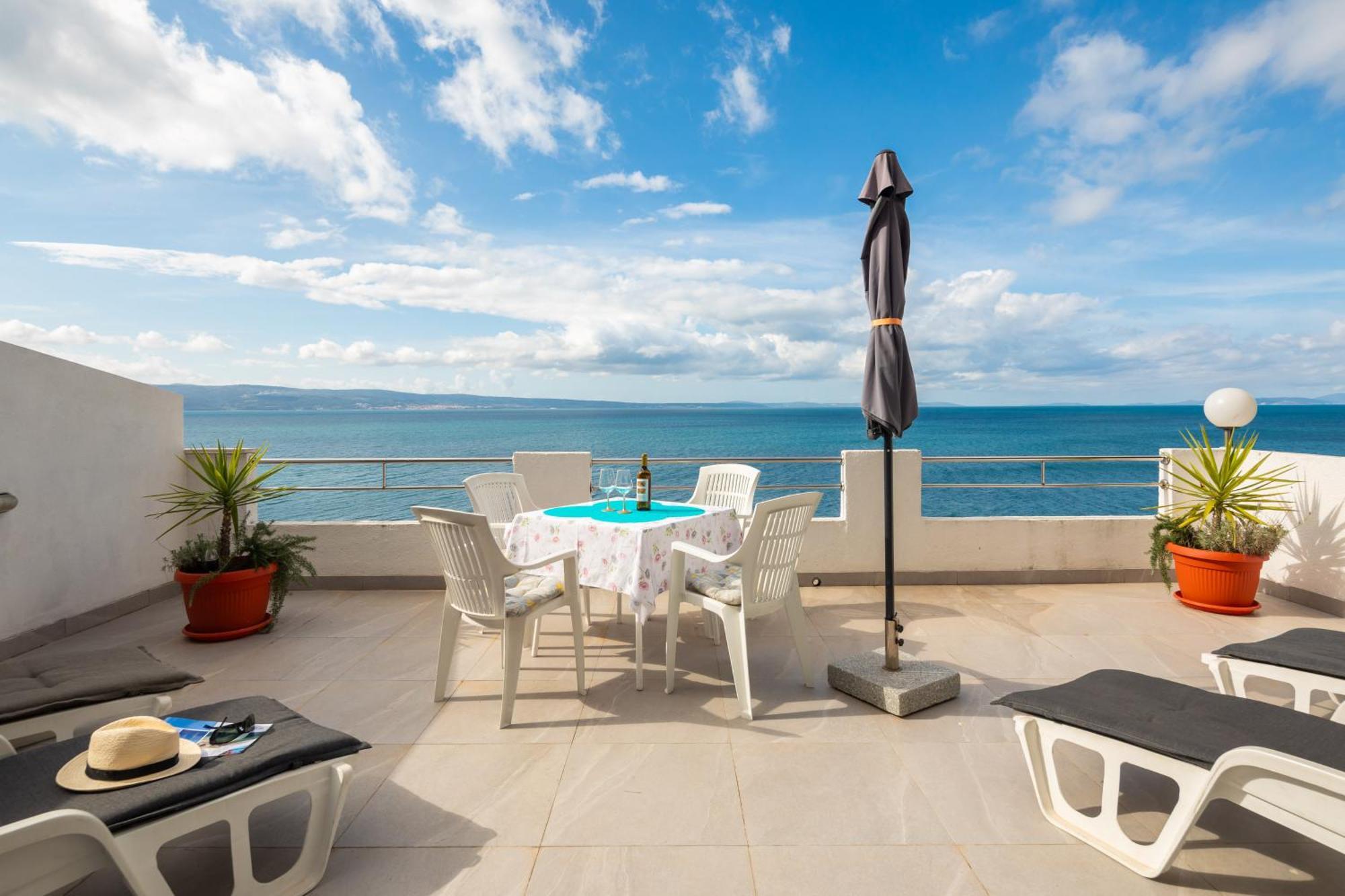 Sky Way Apartments Dugi Rat Εξωτερικό φωτογραφία